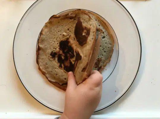 Pancakes sans gluten et sans lait pour bébé et toute la famille
