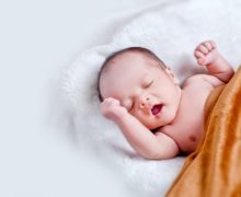 Bruits blancs pour endormir bébé : la formule magique du sommeil ?